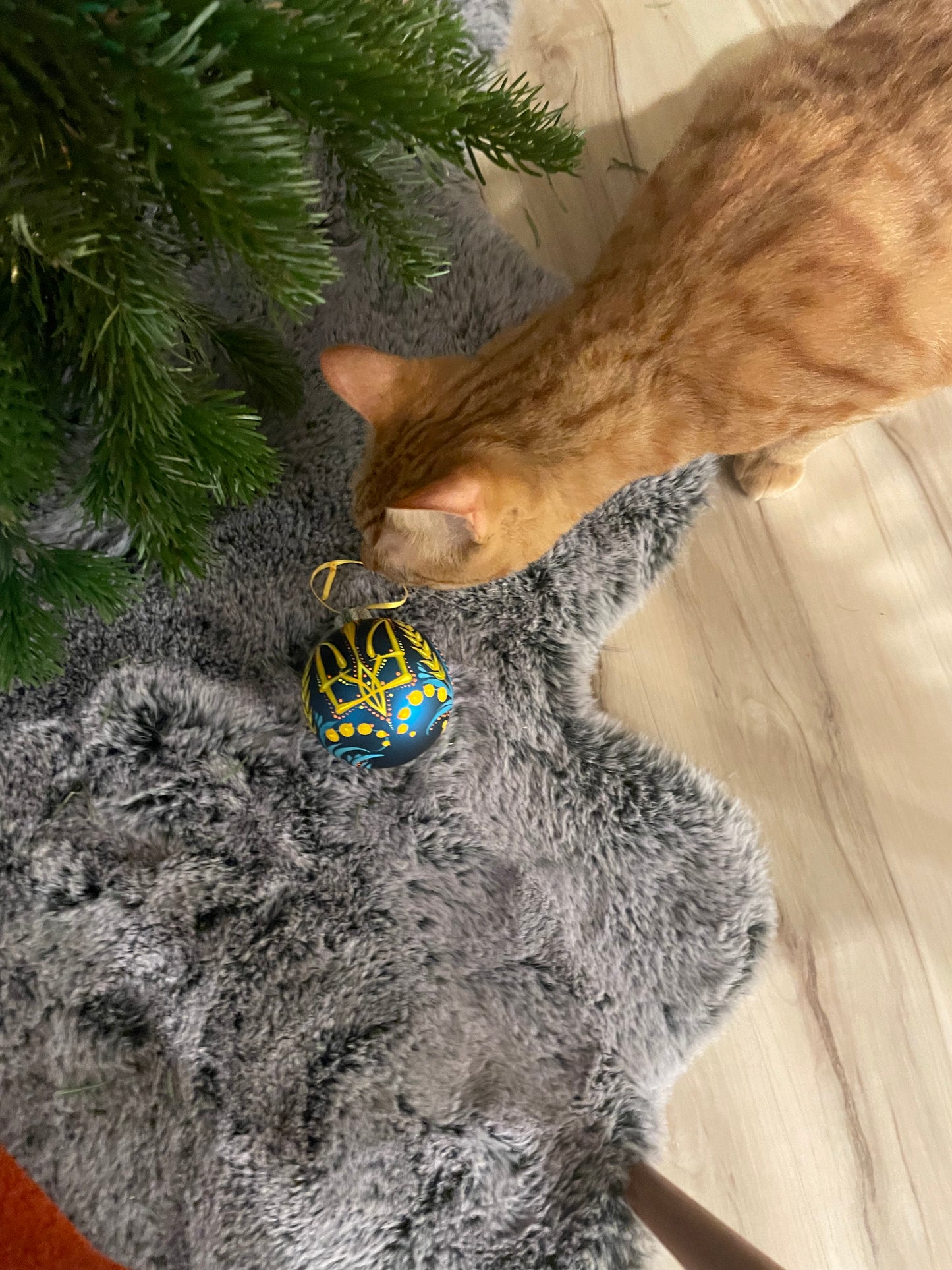 Ornament Blue and Yellow Trident on matte blue