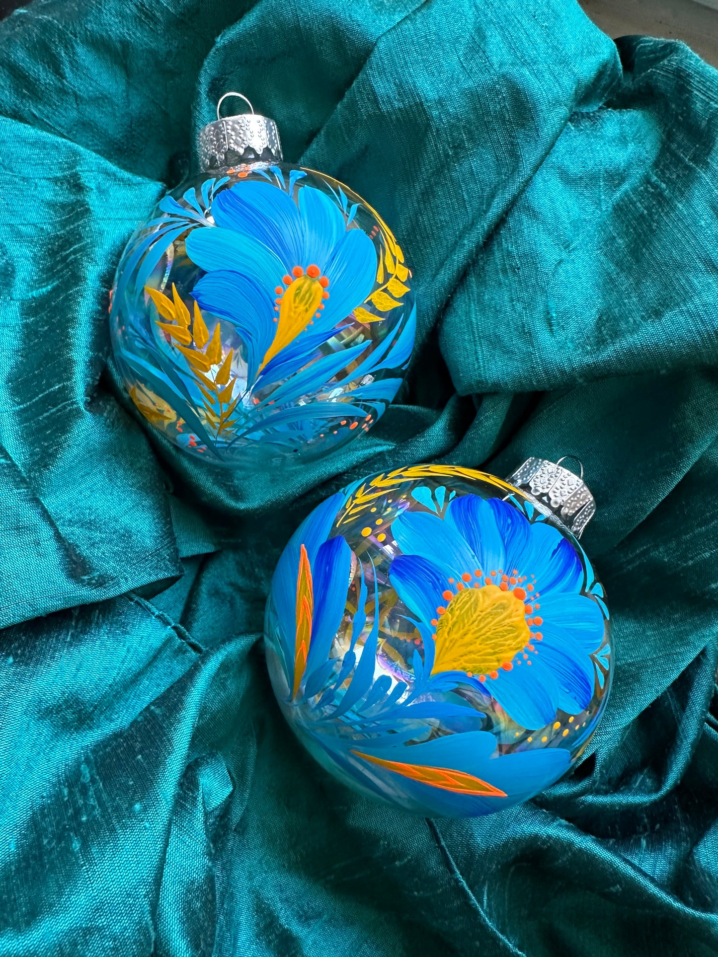 Ornament Blue and Yellow Trident