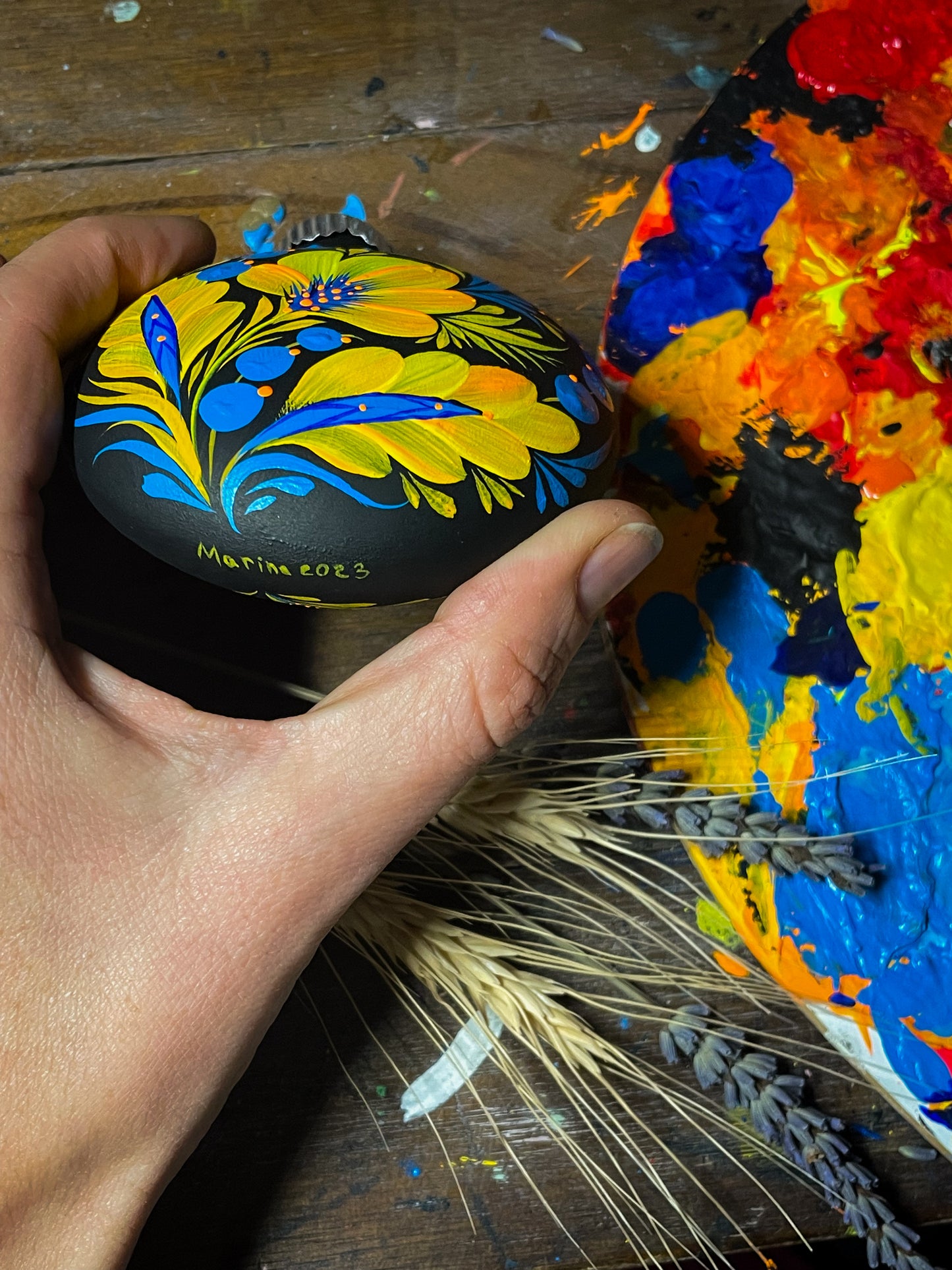 Ornament yellow and blue flower