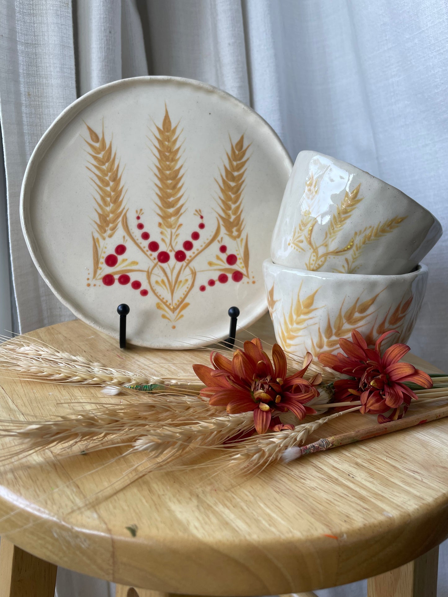 Hand painted ceramic plate Tryzub