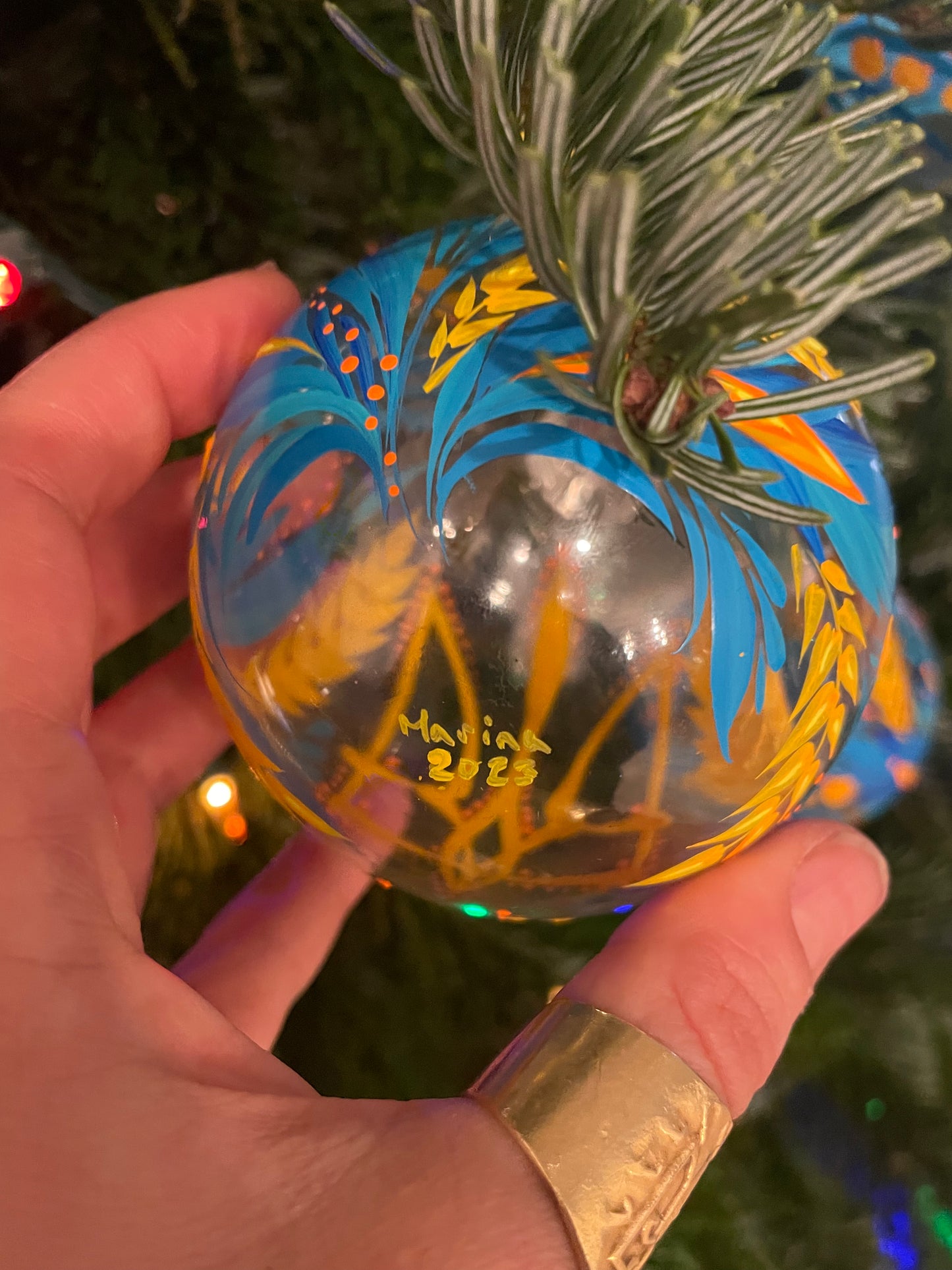 Ornament Blue and Yellow Trident