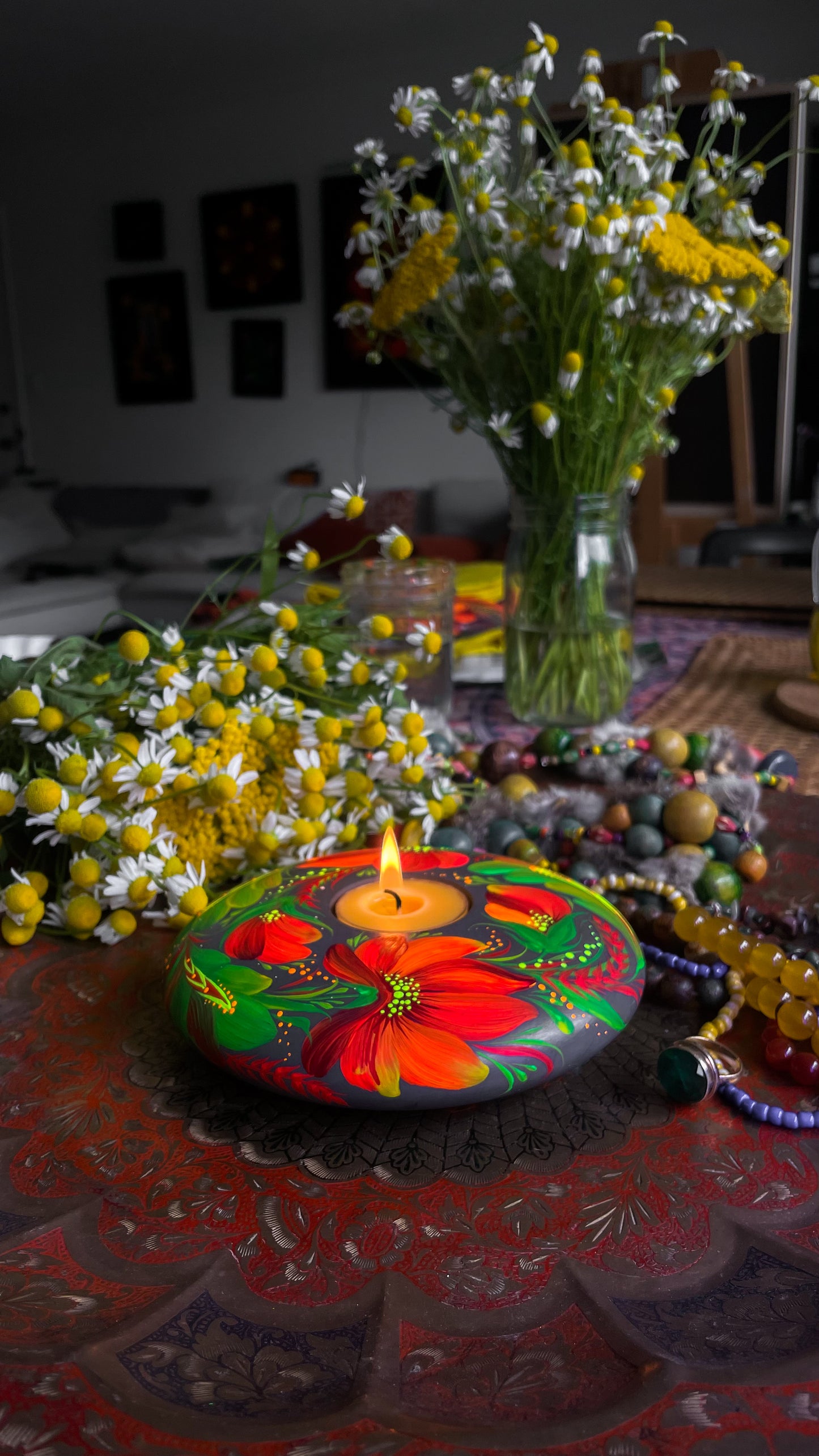 Hand painted candleholder Red and Green