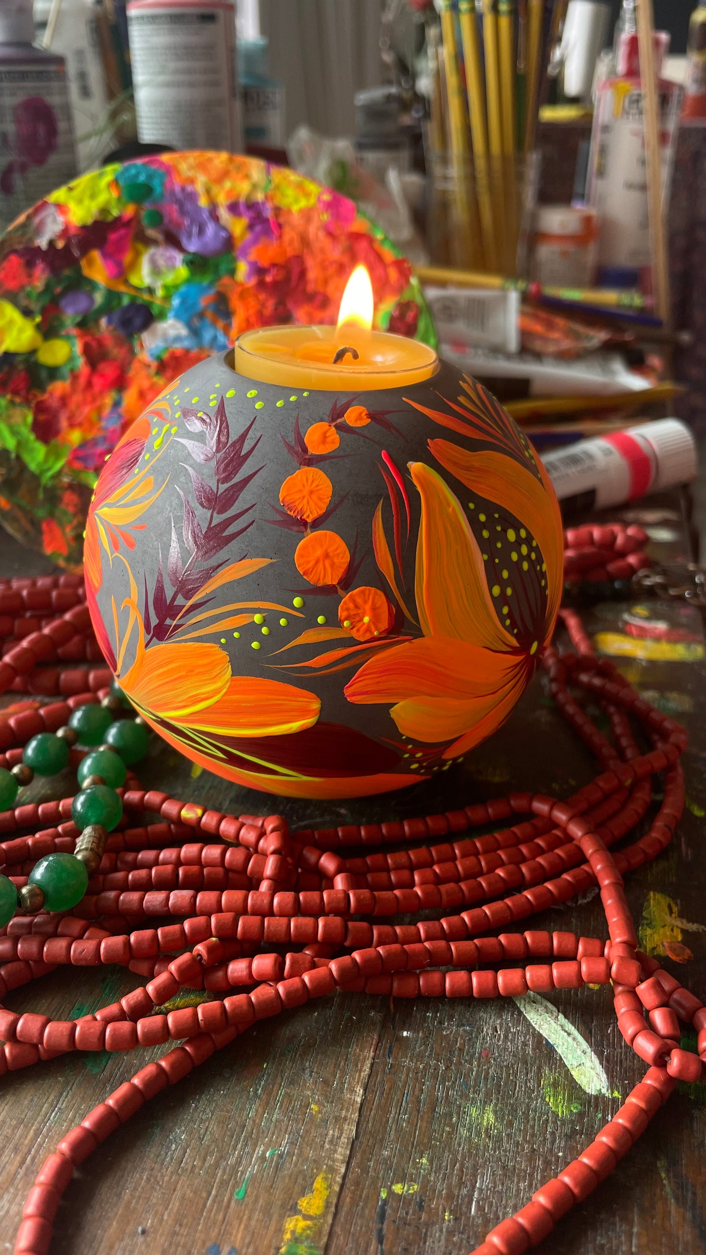 Hand painted candleholder Sphere