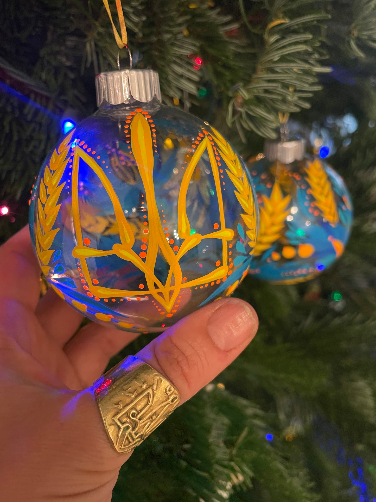 Ornament Blue and Yellow Trident