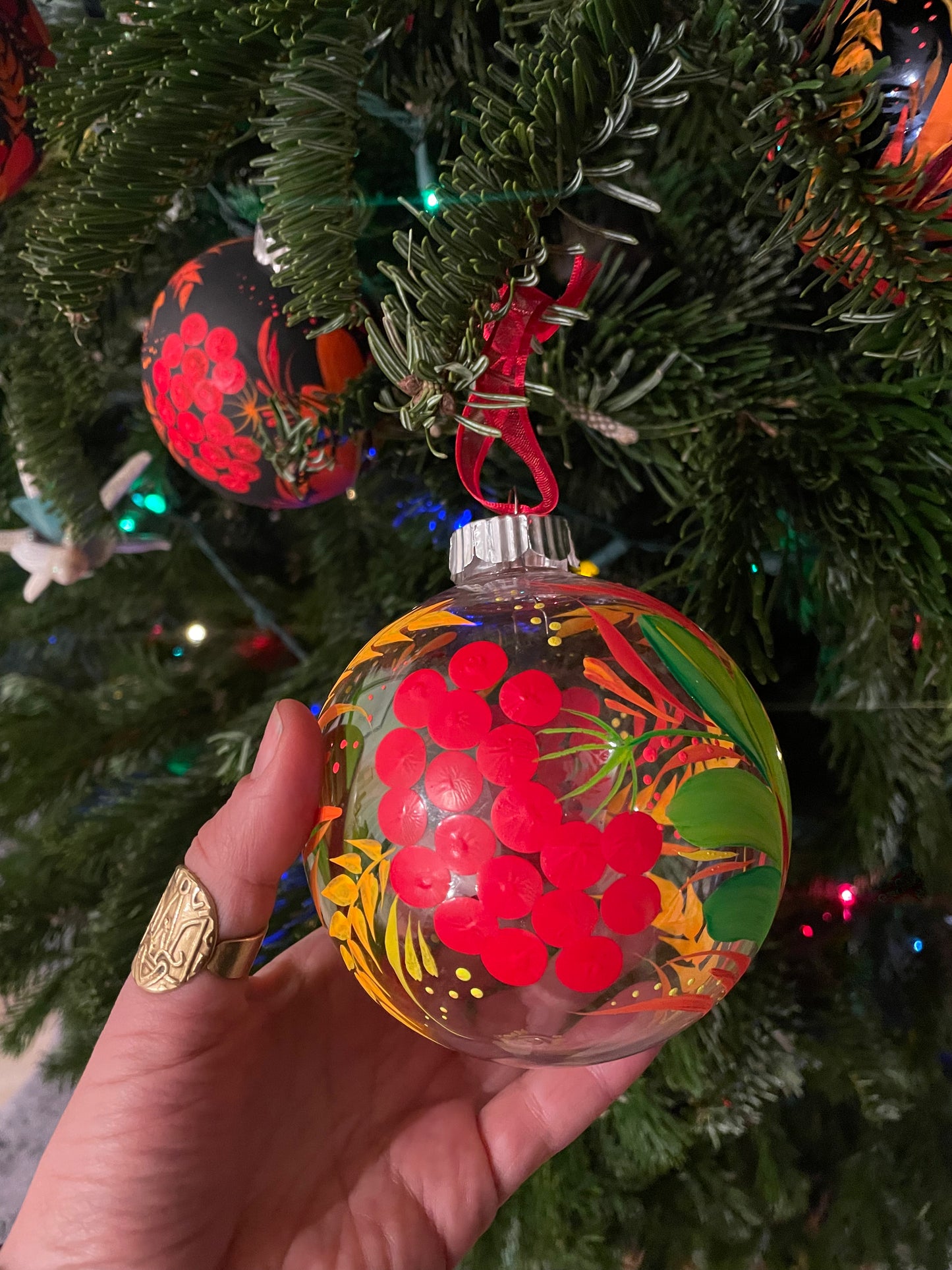 Ornament Kalyna on clear