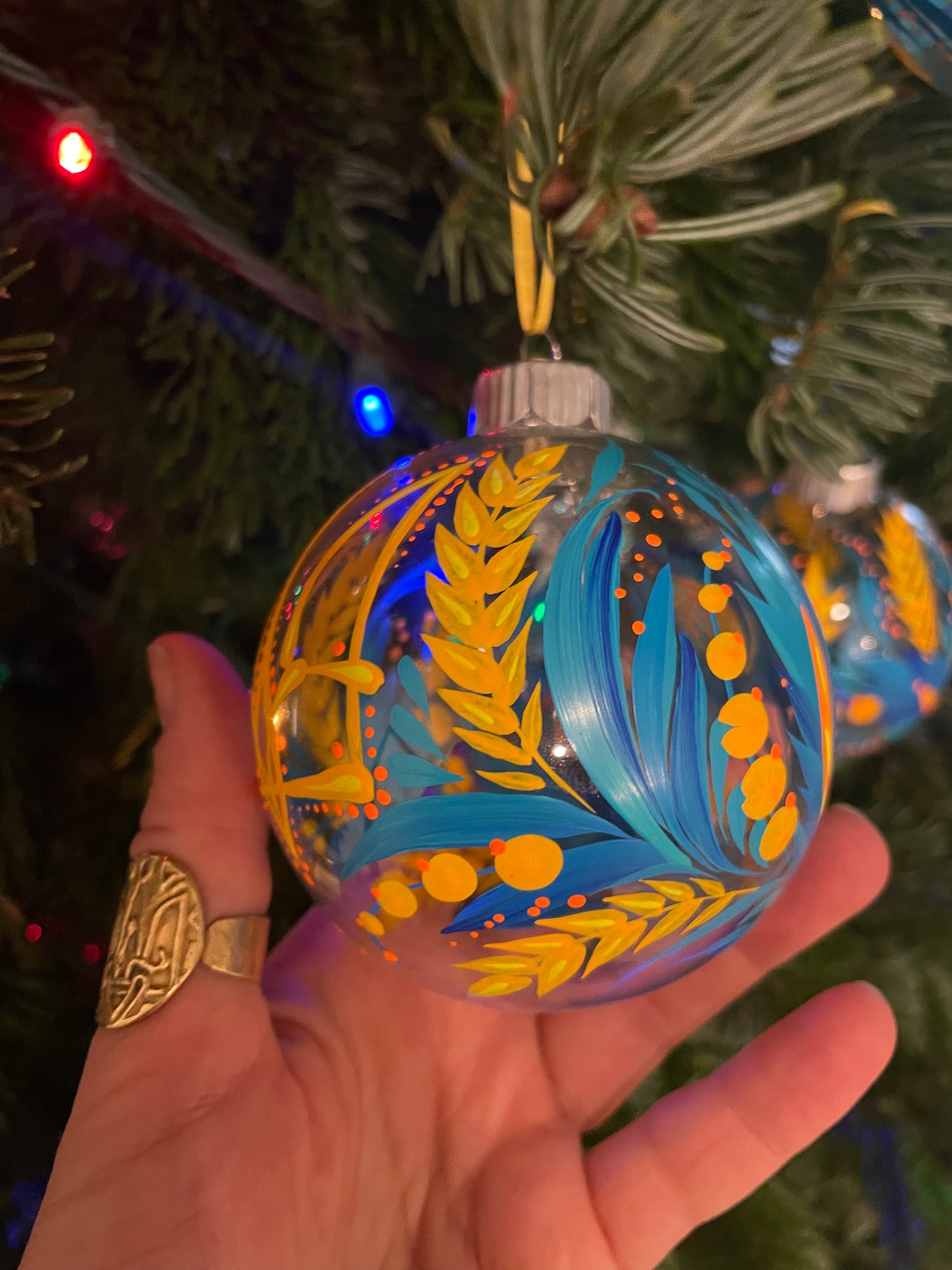 Ornament Blue and Yellow Trident