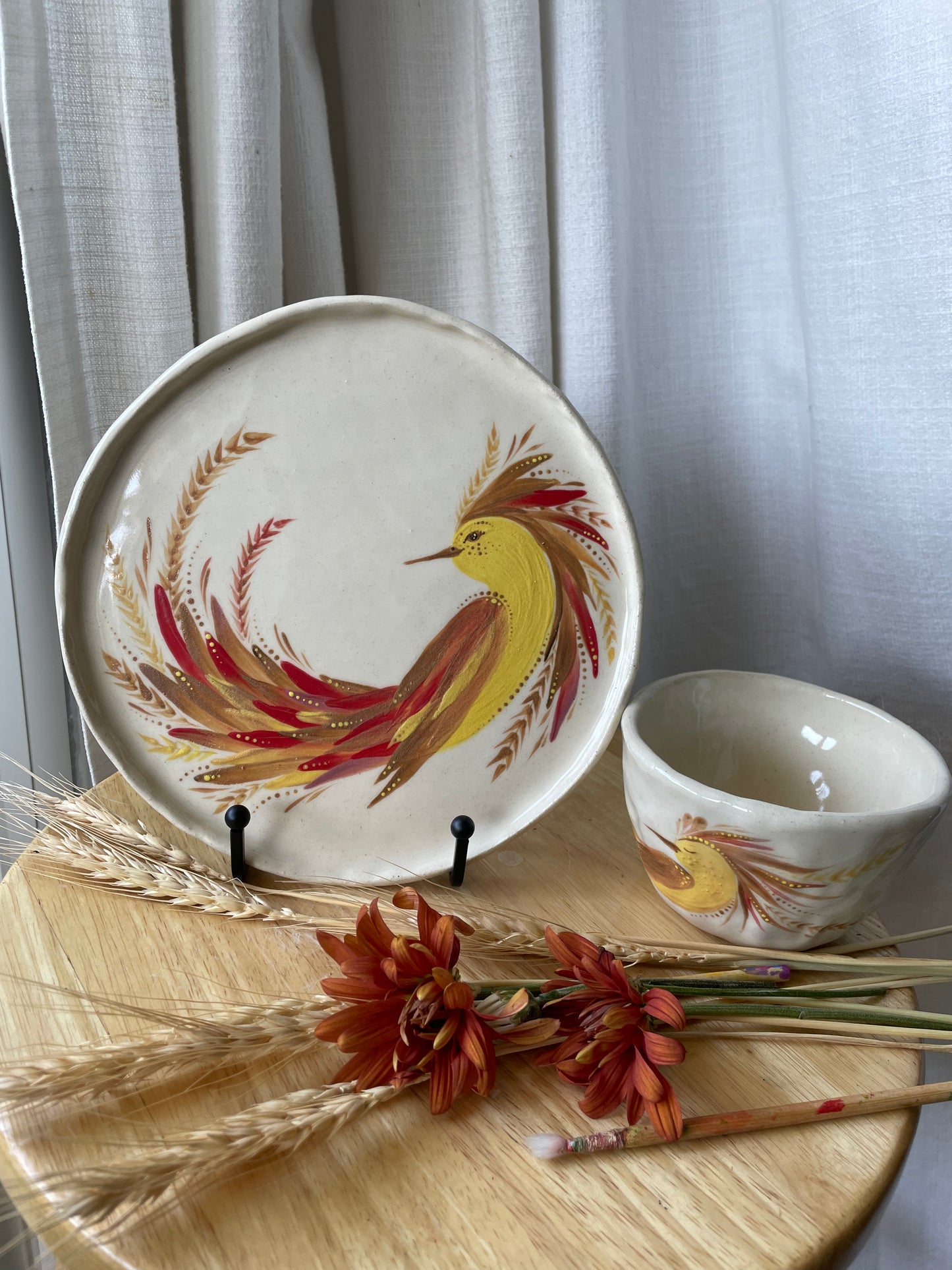 Hand painted ceramic plate Bird