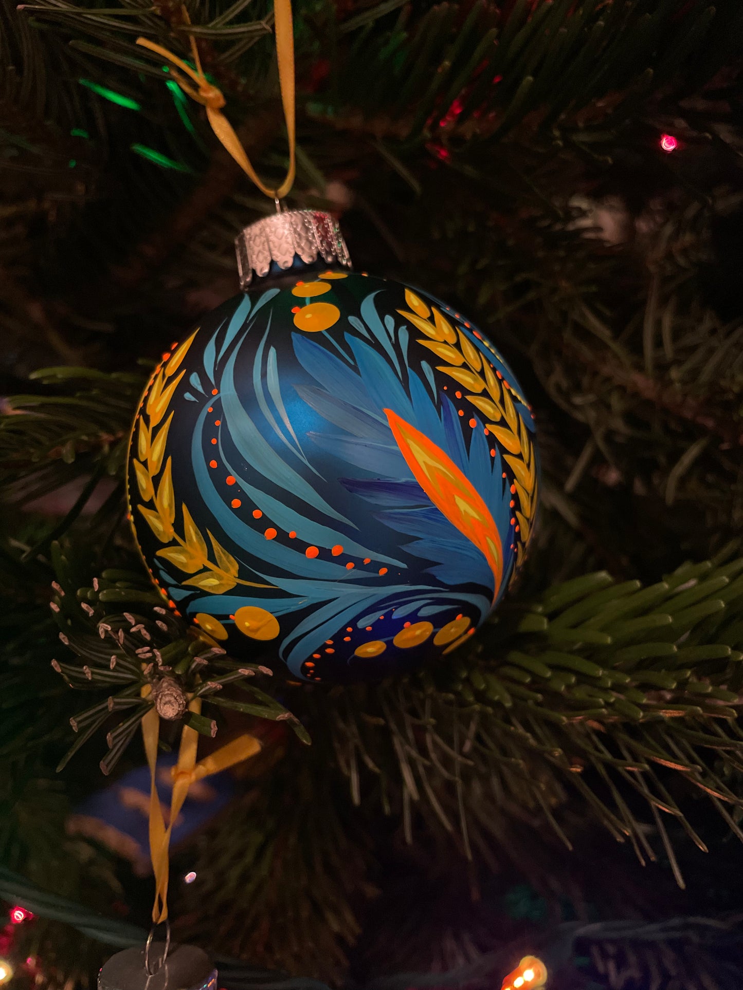 Ornament Blue and Yellow Trident on matte blue