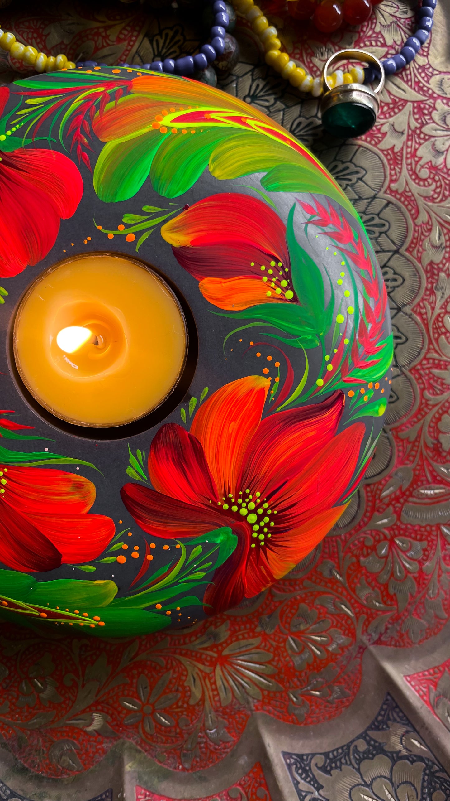 Hand painted candleholder Red and Green